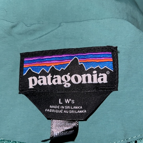 NOT FOR SALE Patagonia NWT Women's Skysail Jacket in Heartleaf Green size large - Picture 4 of 10